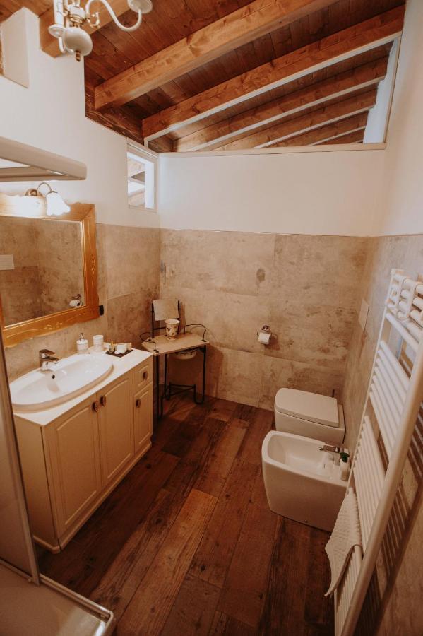 B&B Casa Santa Lucia Манерба-дель-Гарда Экстерьер фото