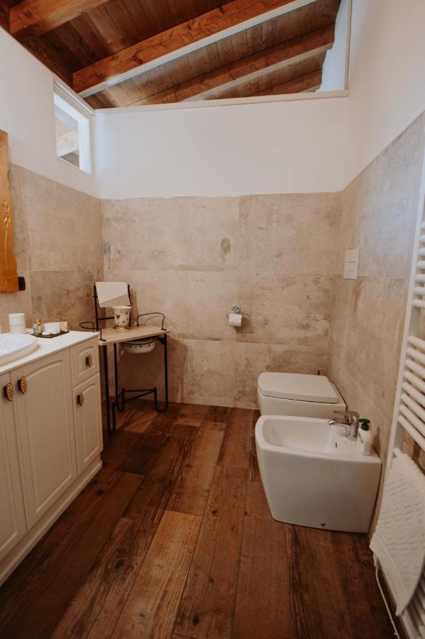 B&B Casa Santa Lucia Манерба-дель-Гарда Экстерьер фото